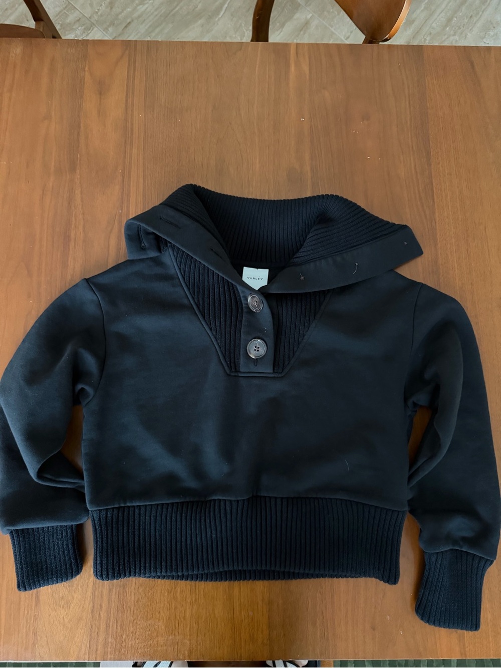 Varley Milan black sweatshirt EUC